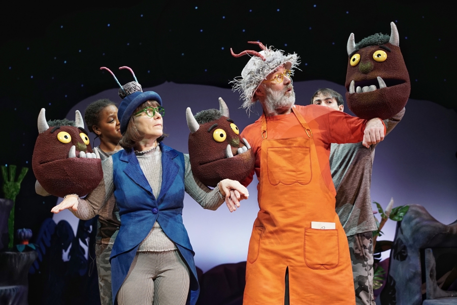The Smeds and The Smoos, Lighting Design by Peter Harrison, Tall Stories, UK Tour