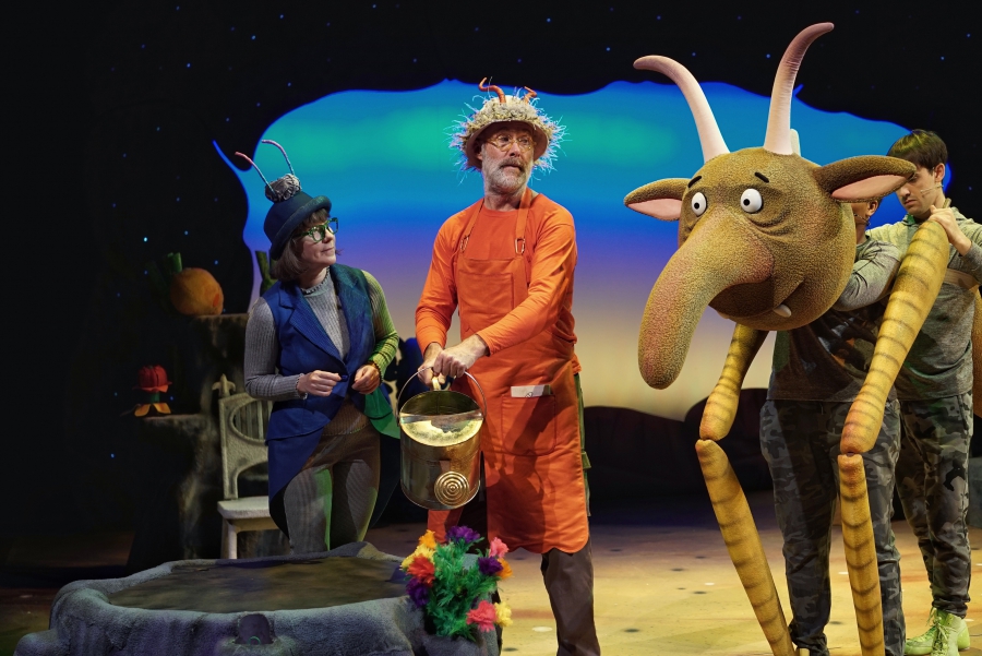 The Smeds and The Smoos, Lighting Design by Peter Harrison, Tall Stories, UK Tour